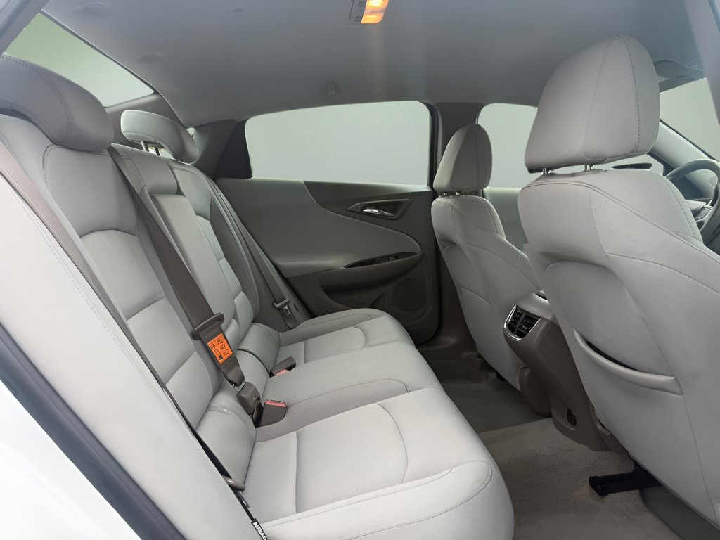 Used 2024 Chevrolet Malibu LT FWD image 17