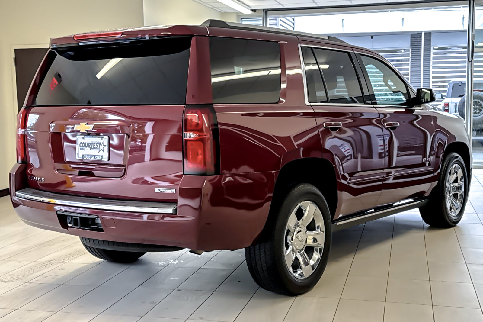 Used 2017 Chevrolet Tahoe Premier w/ Max Trailering Package AWD/4WD image 4