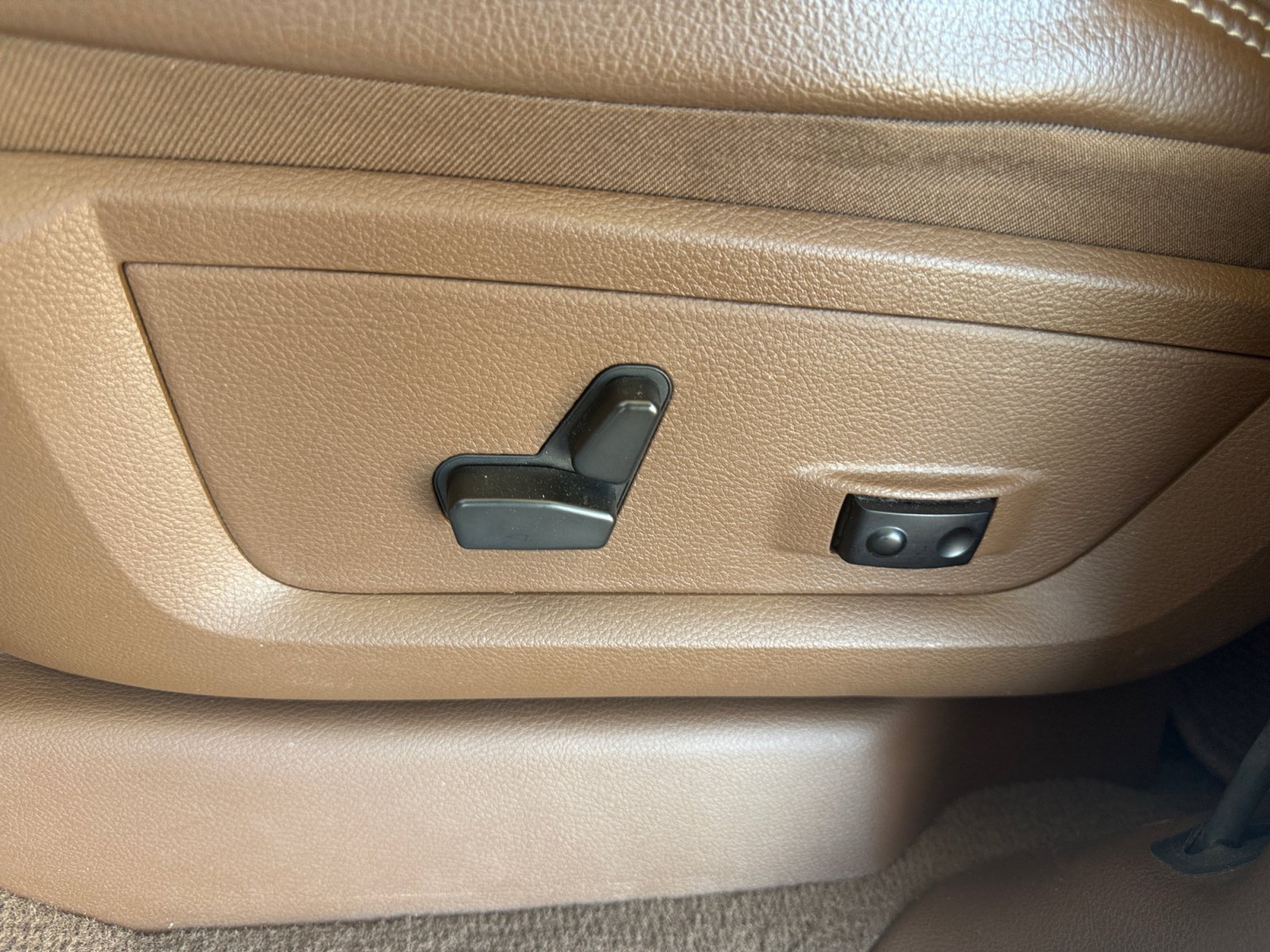 Used 2022 RAM 2500 Laramie AWD/4WD image 15