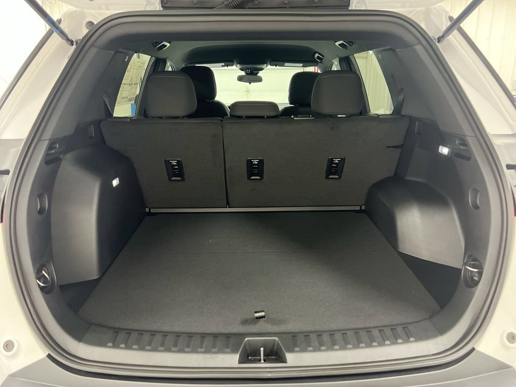 New 2027 Chevrolet Equinox LT AWD/4WD image 24