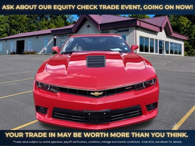 Used 2015 Chevrolet Camaro SS w/ RS Package RWD image 2
