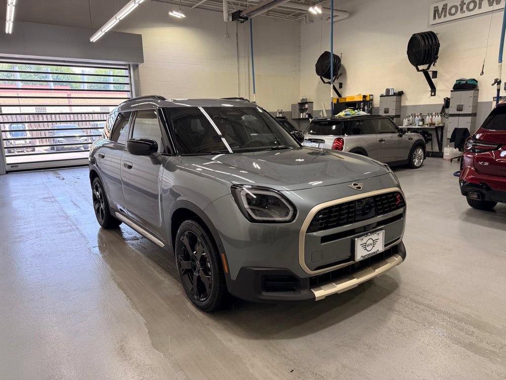 New 2027 MINI Cooper Countryman S w/ Comfort Package Max AWD/4WD image 7