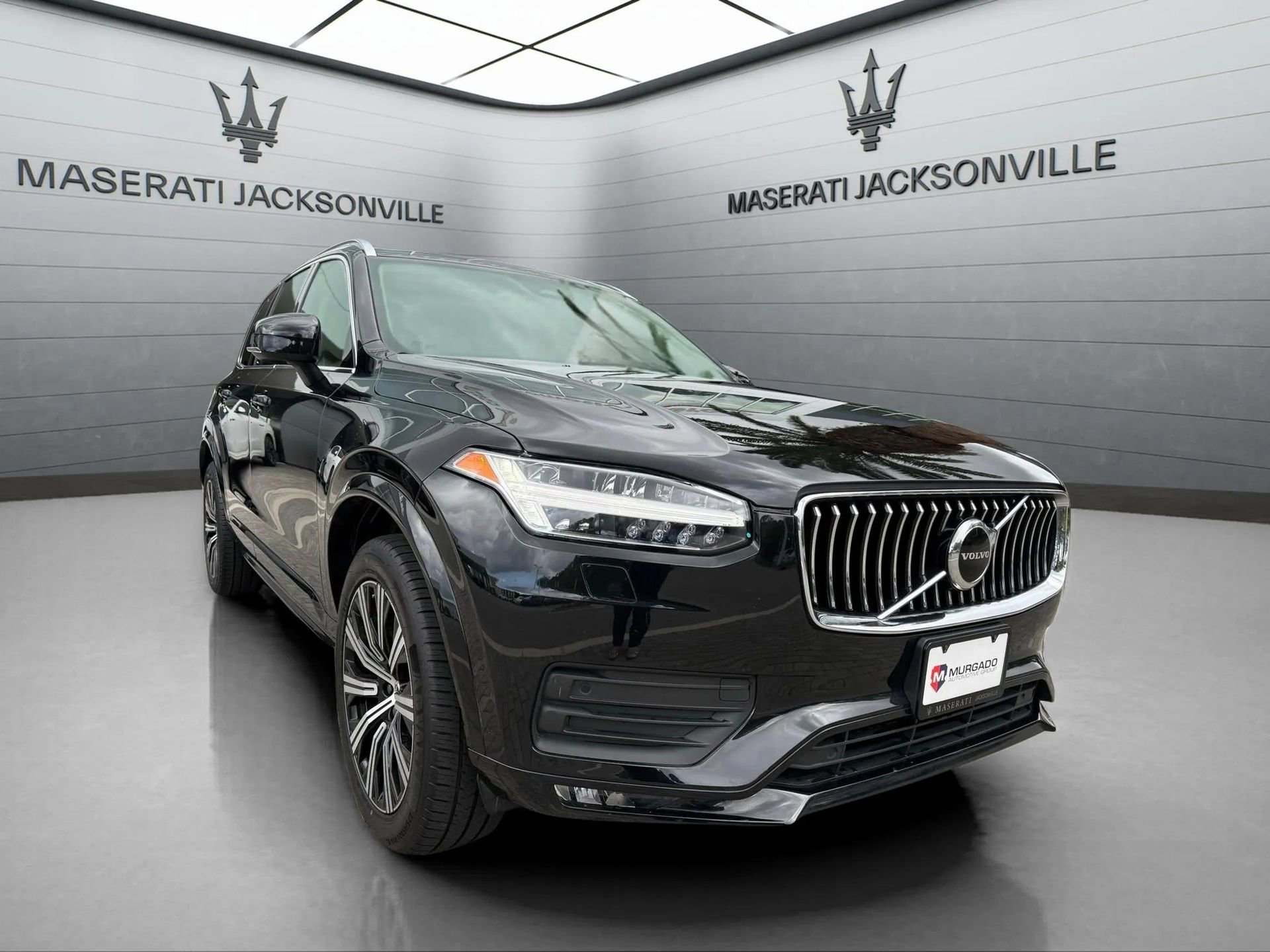 Used 2023 Volvo XC90 B5 Core w/ Protection Package Premier image 7