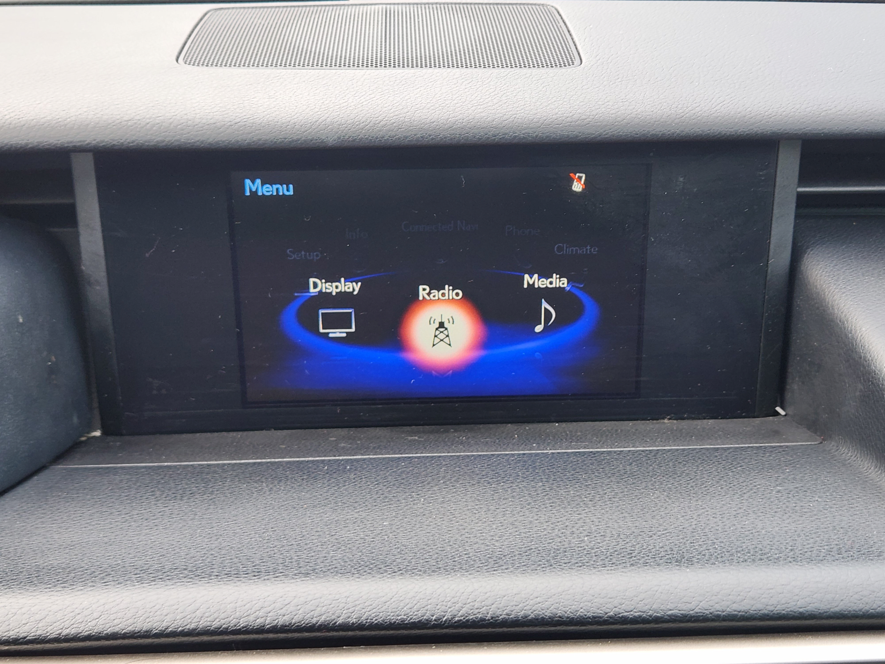 Used 2017 Lexus IS 200t RWD image 11