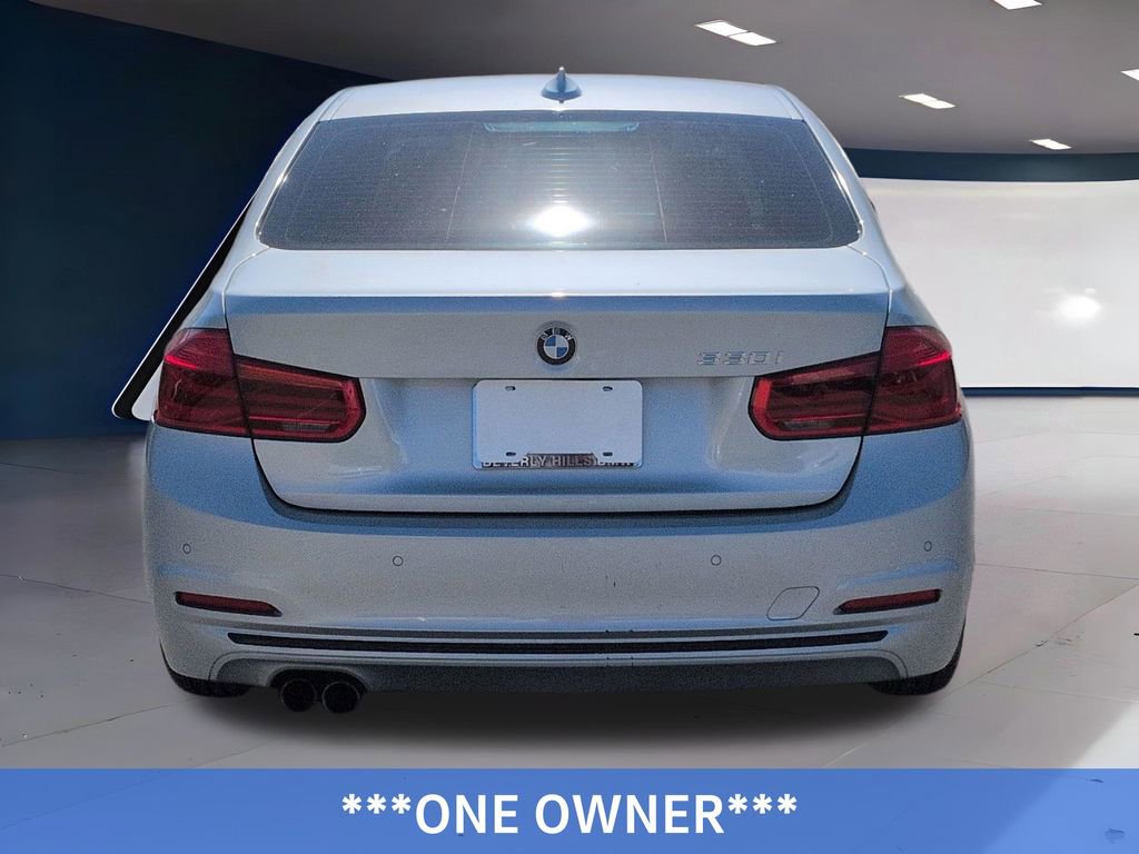 Used 2017 BMW 330i Sedan image 2
