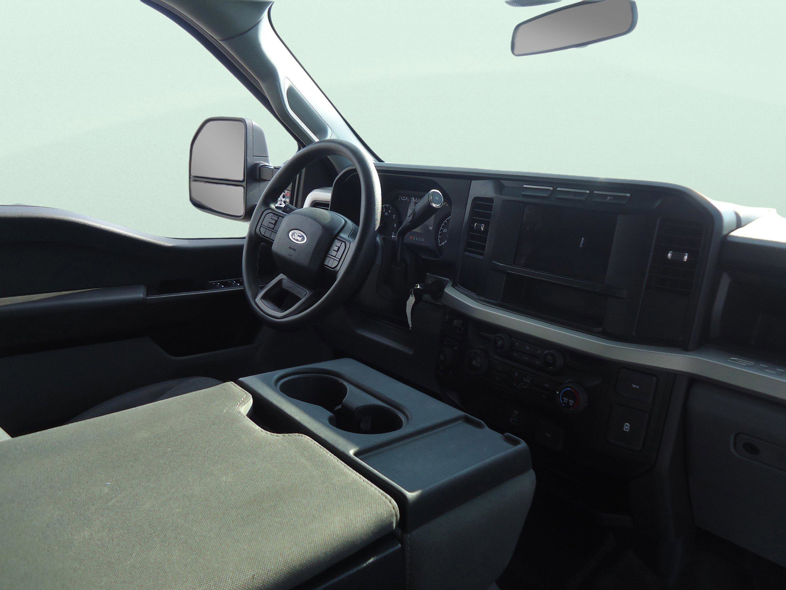 Used 2023 Ford F250 XL w/ XL Off-Road Package image 26