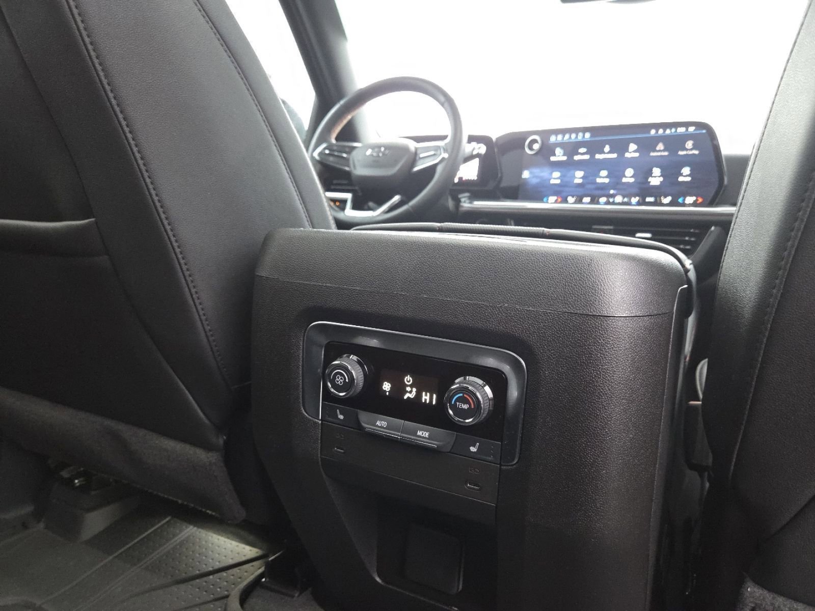 Used 2025 Chevrolet Tahoe RST w/ Comfort Package image 29