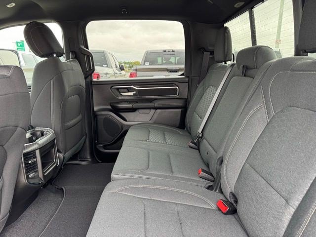 New 2026 RAM 1500 Big Horn AWD/4WD image 30