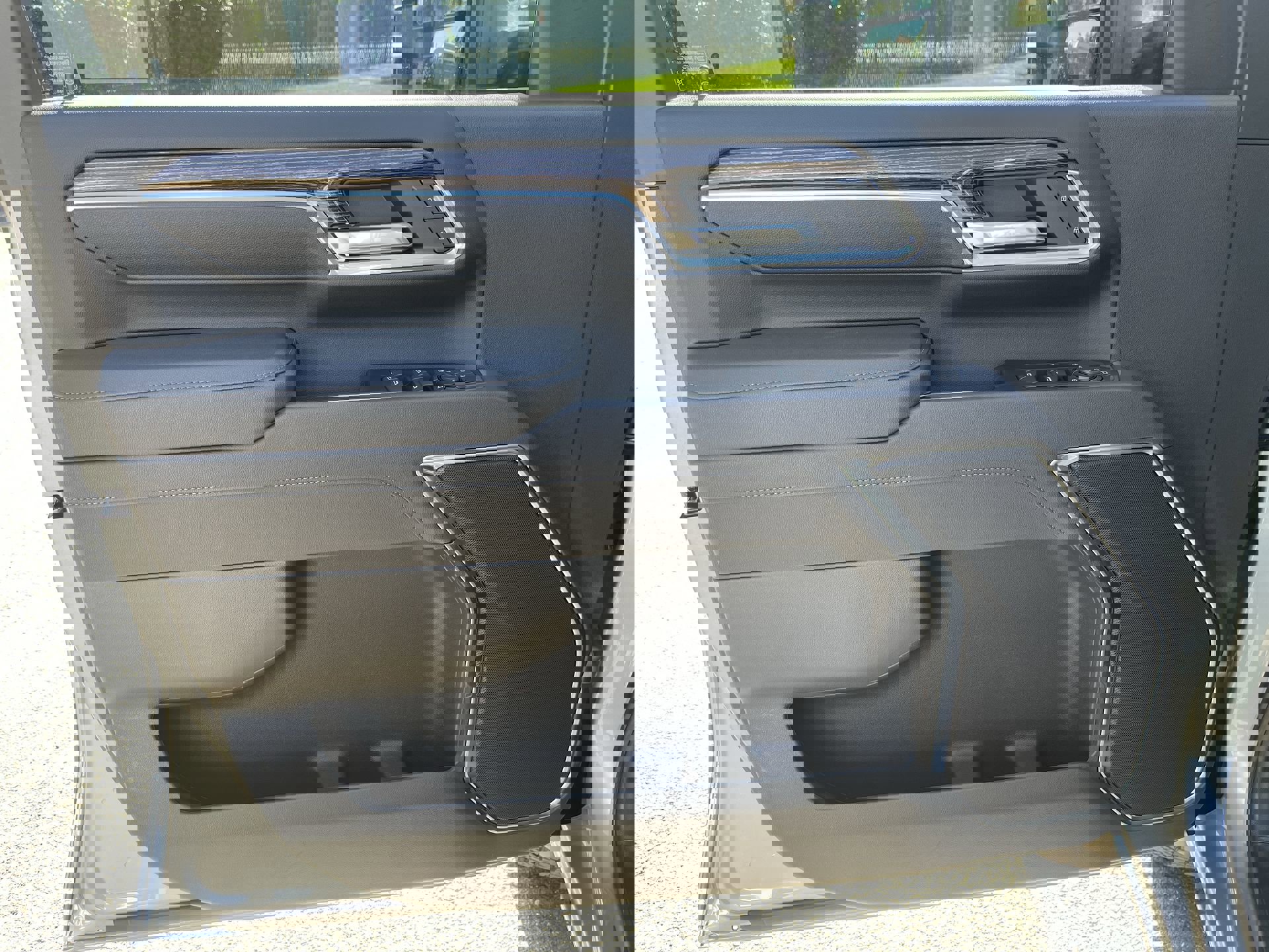 New 2026 GMC Sierra 2500 SLE w/ SLE Value Package; image 55