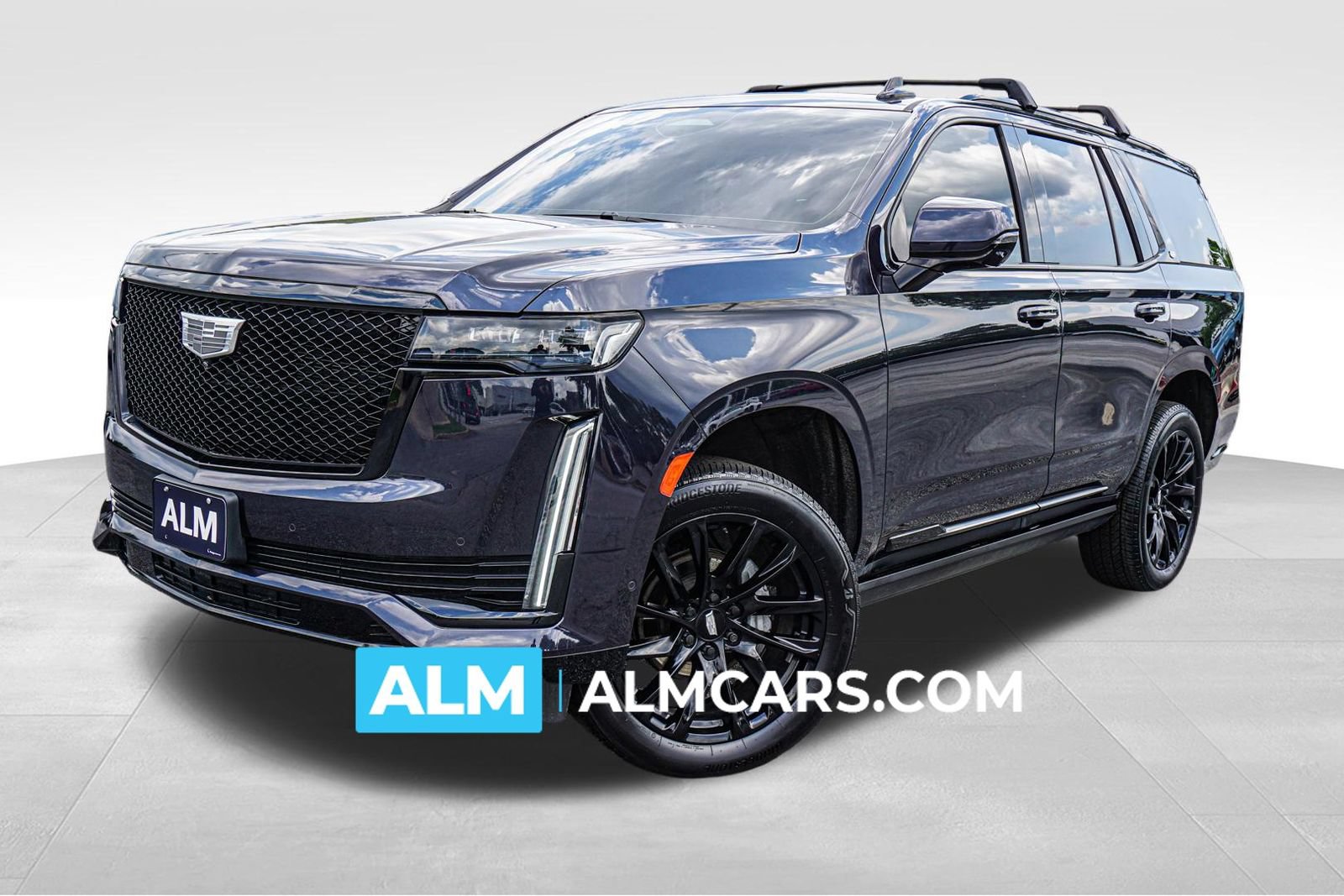 Used 2023 Cadillac Escalade Sport Platinum w/ LPO, ONYX Package AWD/4WD image 1