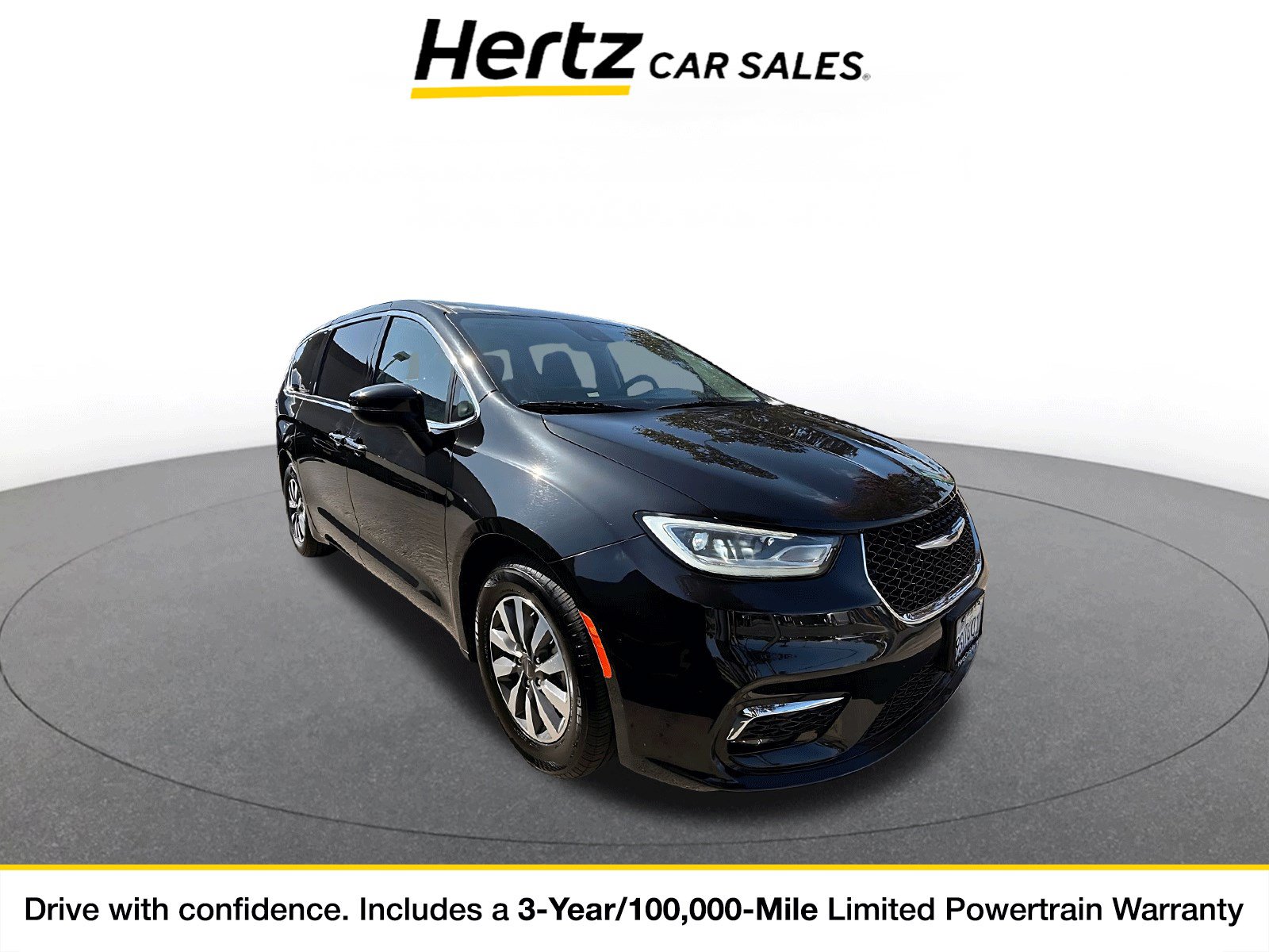 Used 2023 Chrysler Pacifica Touring-L FWD image 1