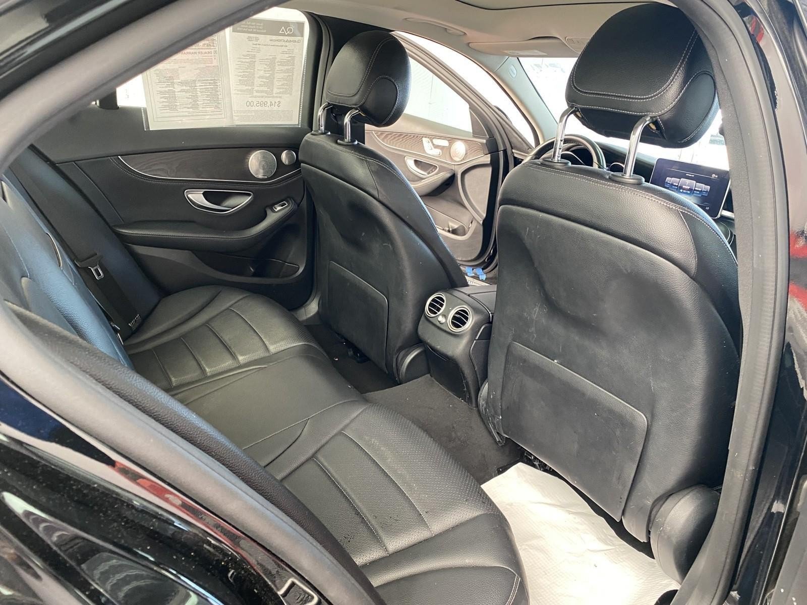 Used 2015 Mercedes-Benz C 300 4MATIC Sedan image 11