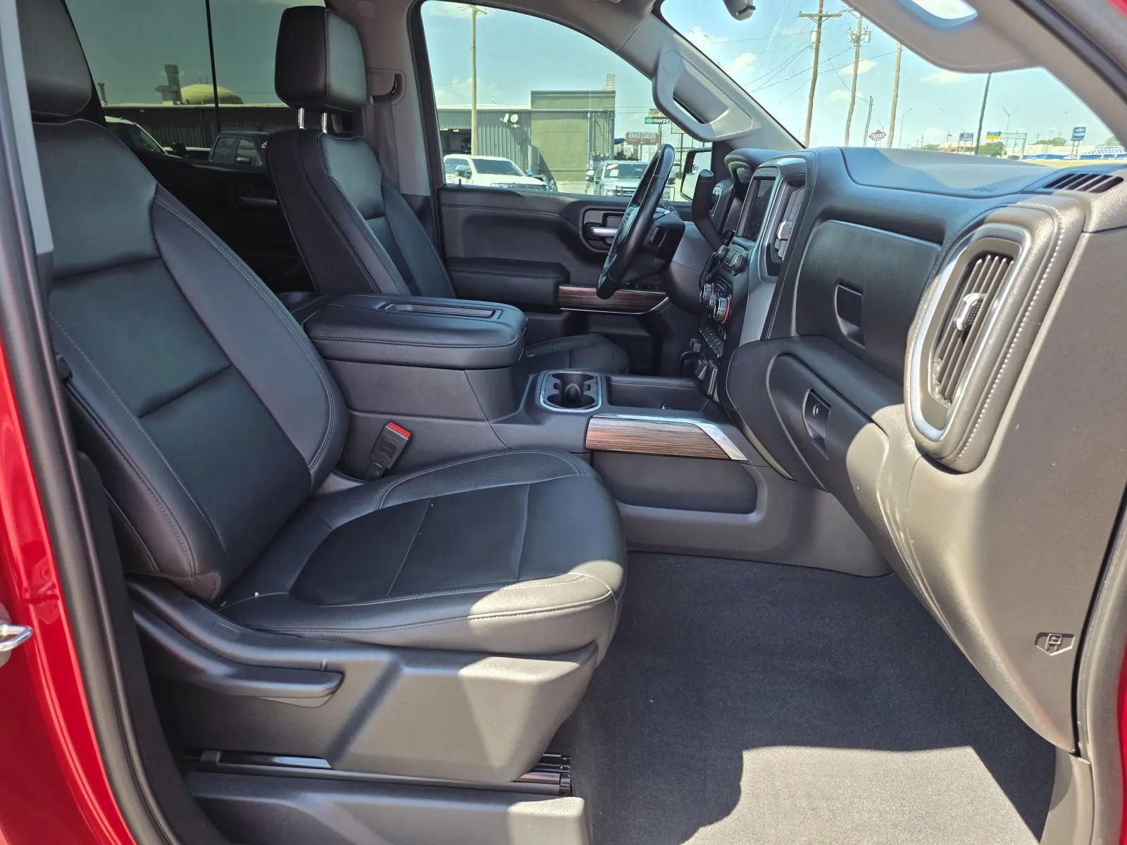 Used 2021 Chevrolet Silverado 1500 LT Trail Boss w/ Convenience Package II AWD/4WD image 18