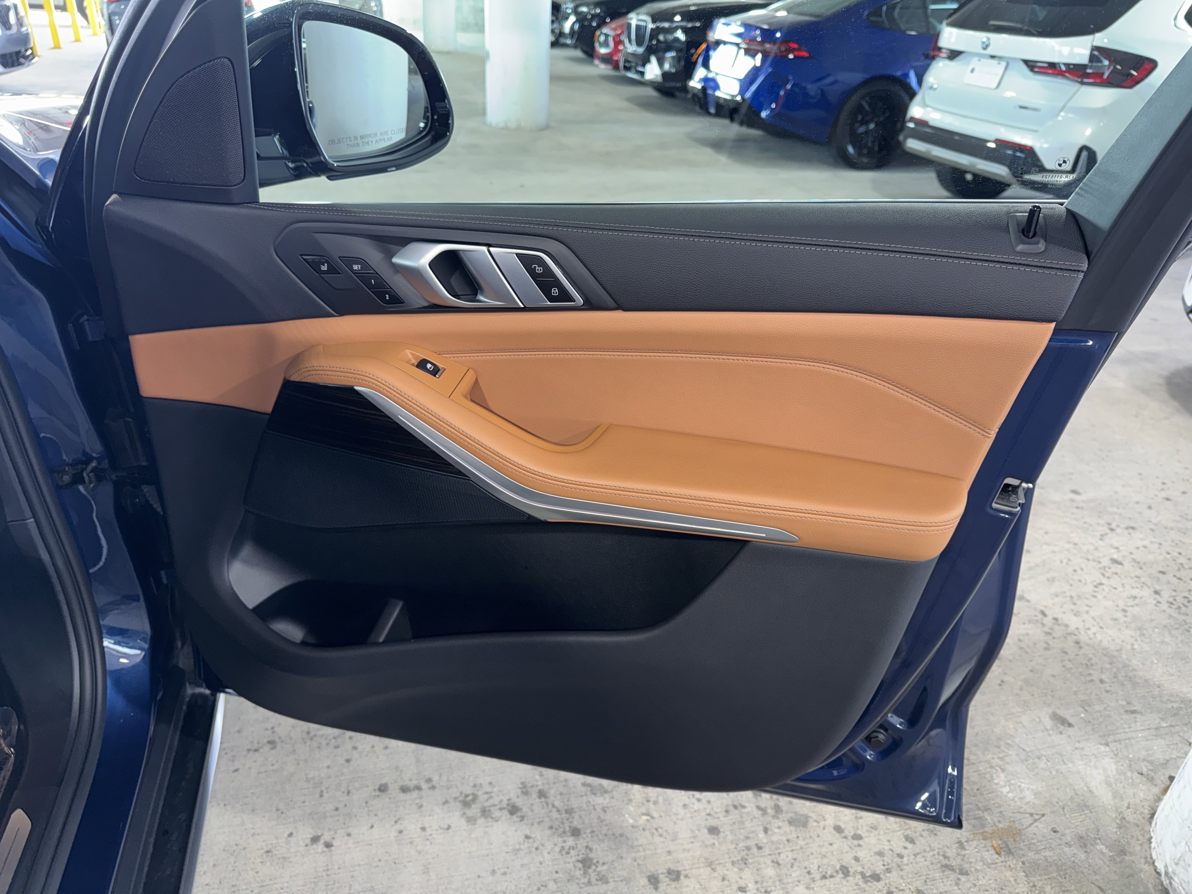 Used 2021 BMW X5 xDrive40i w/ Premium Package 2 image 9