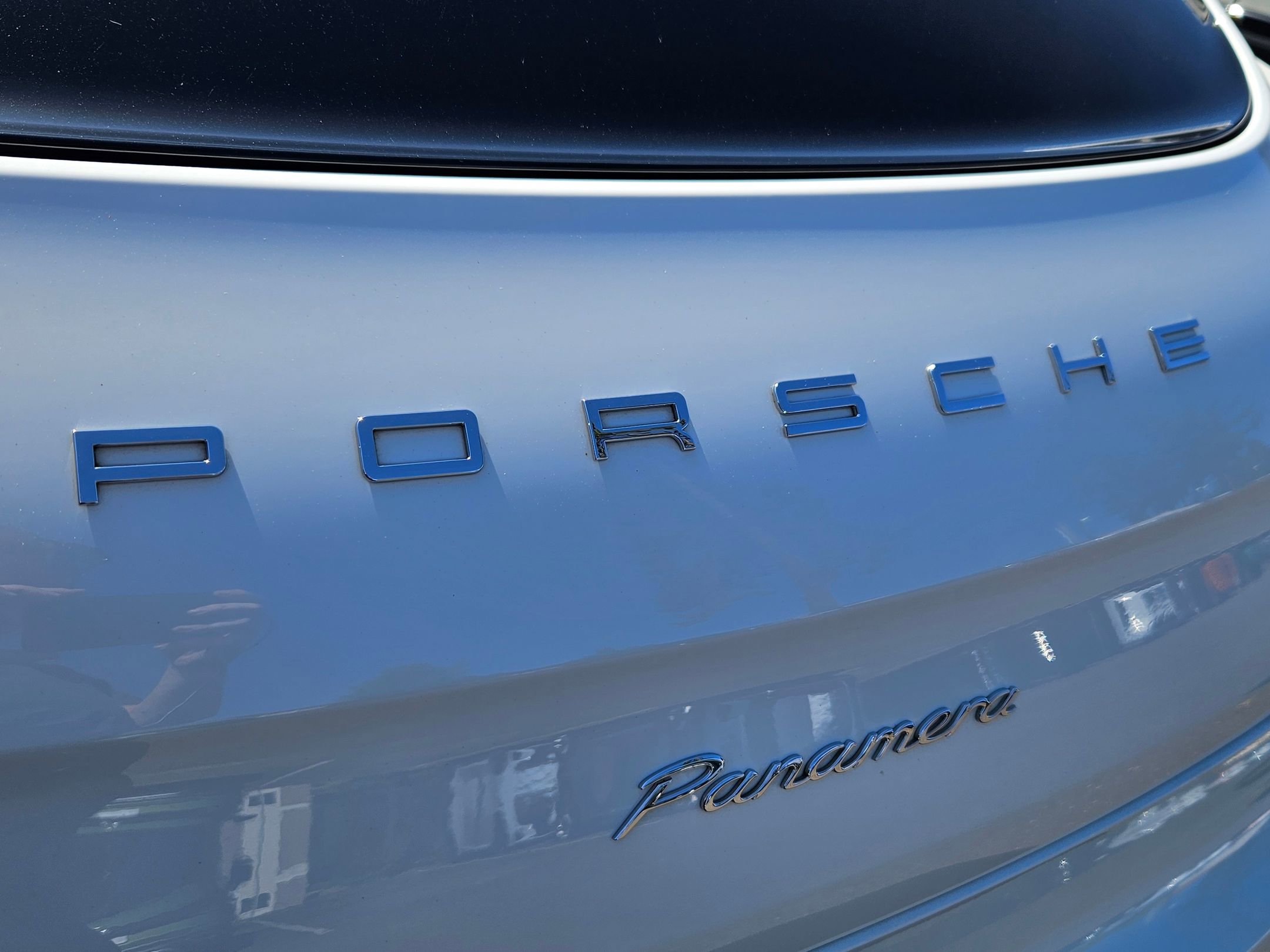 Used 2015 Porsche Panamera 4 AWD/4WD image 27