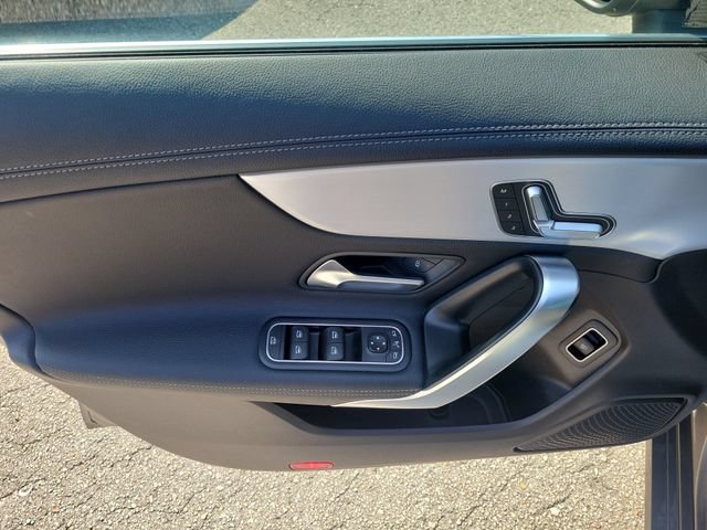 Used 2025 Mercedes-Benz CLA 250 4MATIC image 16