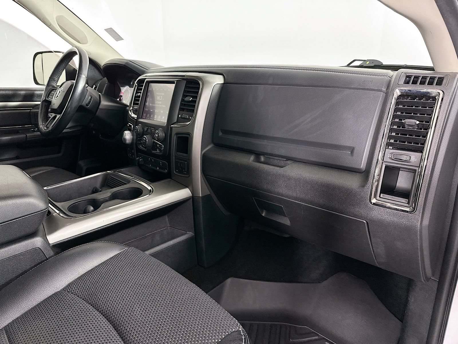 Used 2017 RAM 1500 Sport AWD/4WD image 30