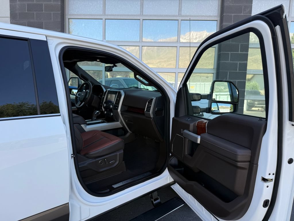 Used 2020 Ford F150 King Ranch w/ Equipment Group 601A Luxury AWD/4WD image 45
