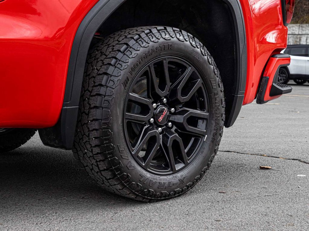 Used 2024 GMC Sierra 1500 Elevation w/ Elevation Premium Package image 8