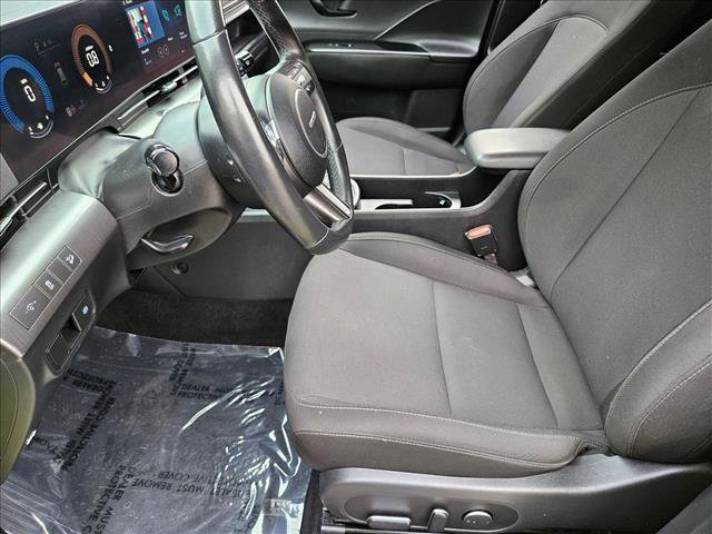 Used 2024 Hyundai Kona SEL image 15