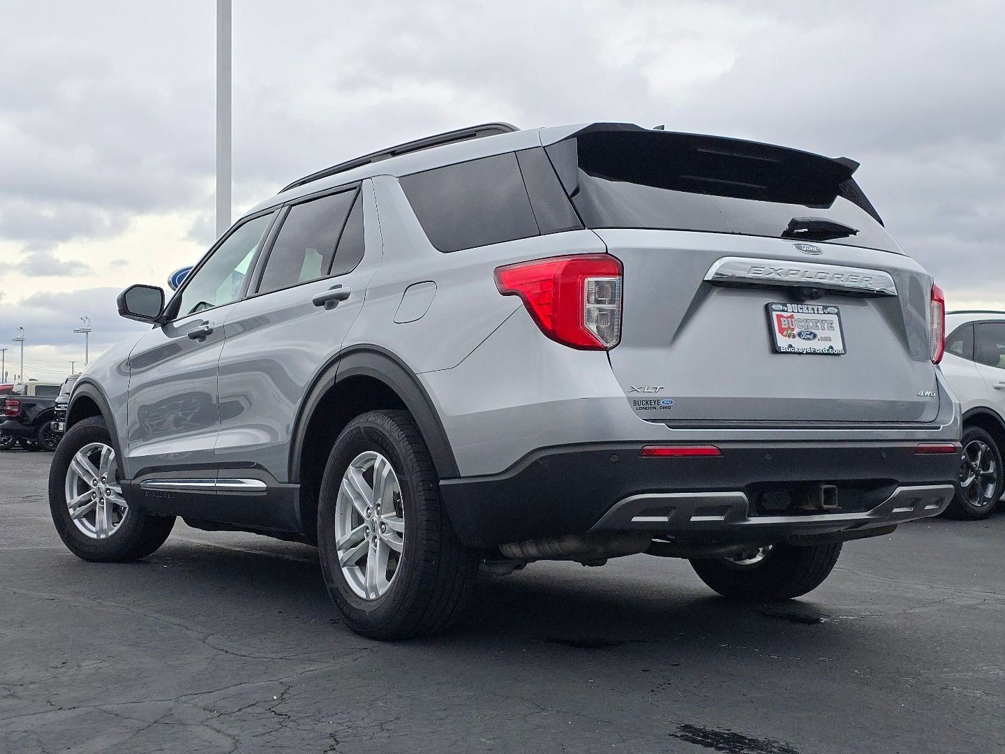 Used 2022 Ford Explorer XLT w/ Equipment Group 202A image 13