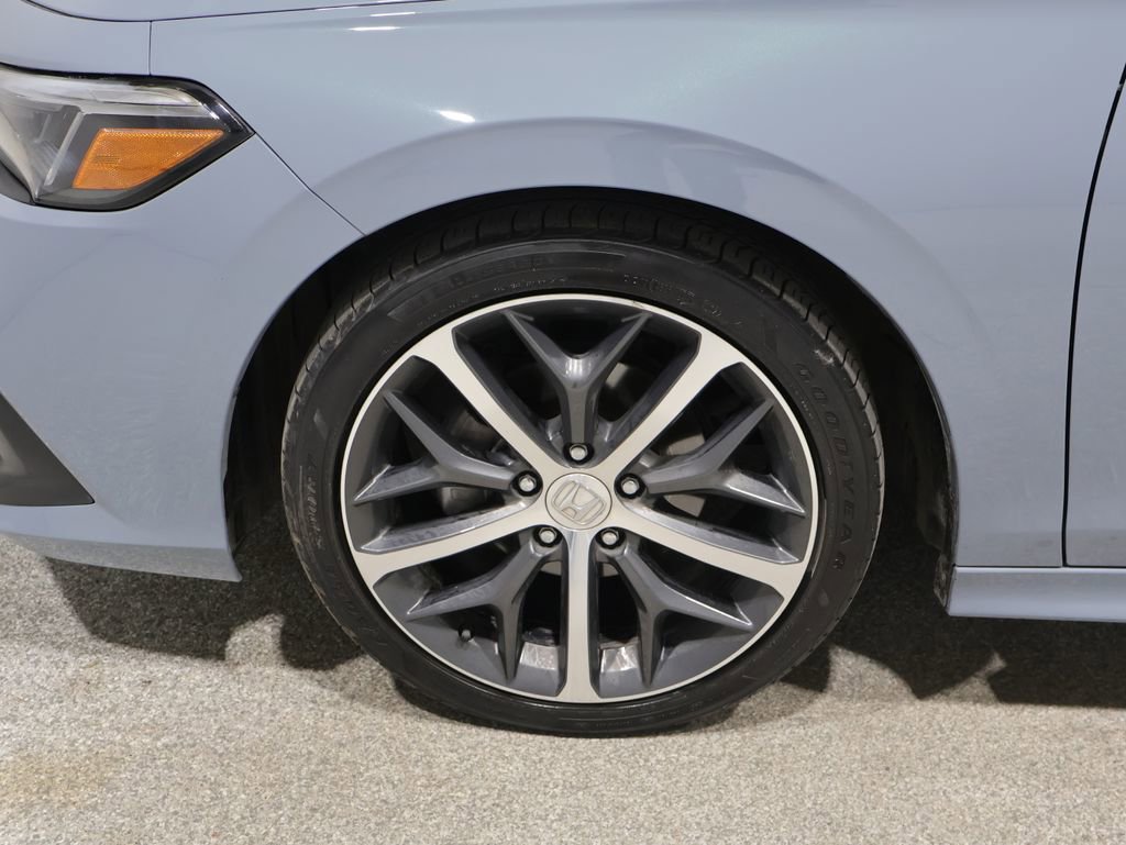 Used 2022 Honda Civic Touring image 8