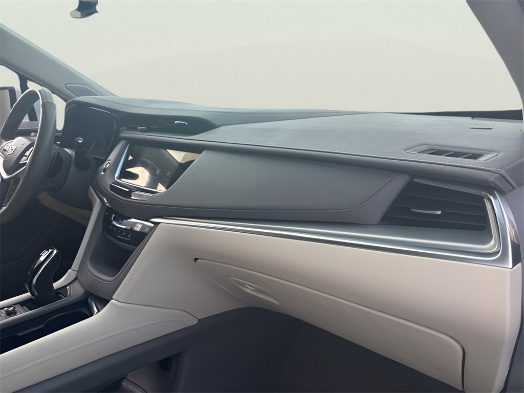 Certified 2022 Cadillac XT5 Premium Luxury w/ Technology Package image 20