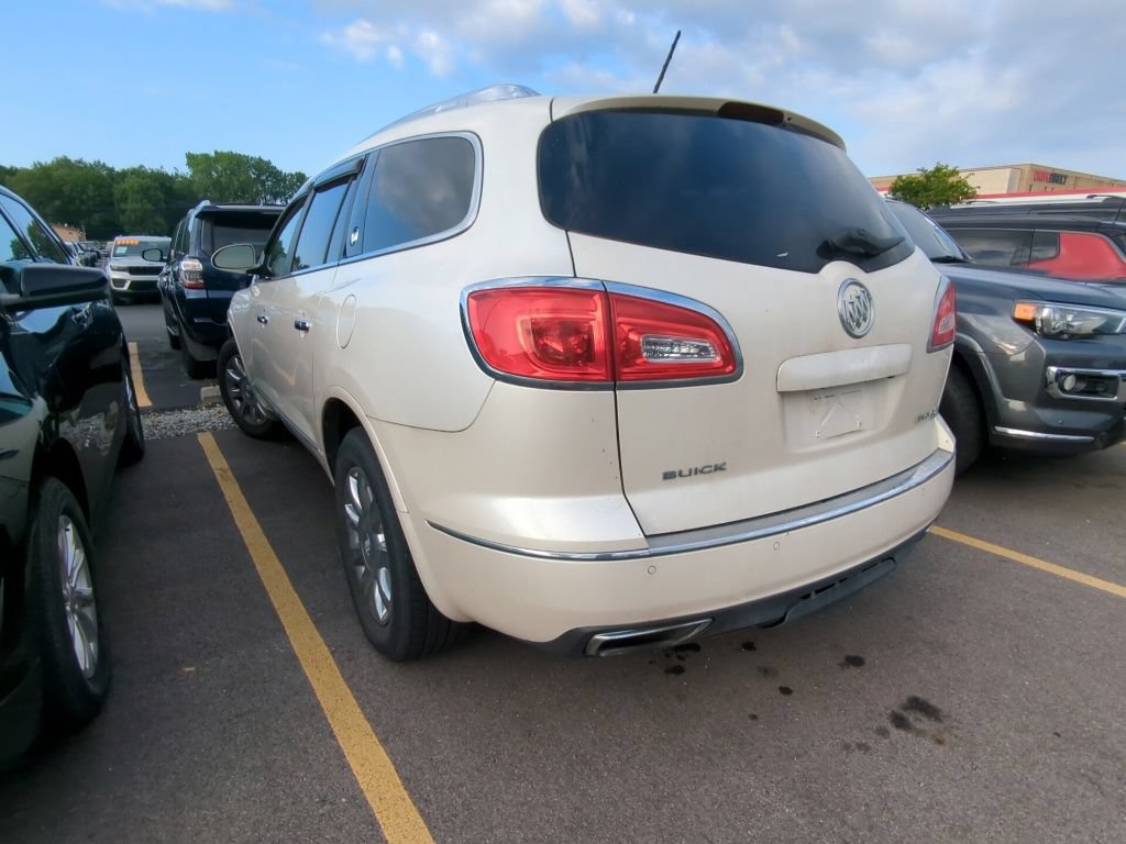 Used 2015 Buick Enclave Leather w/ Trailering Package AWD/4WD image 4