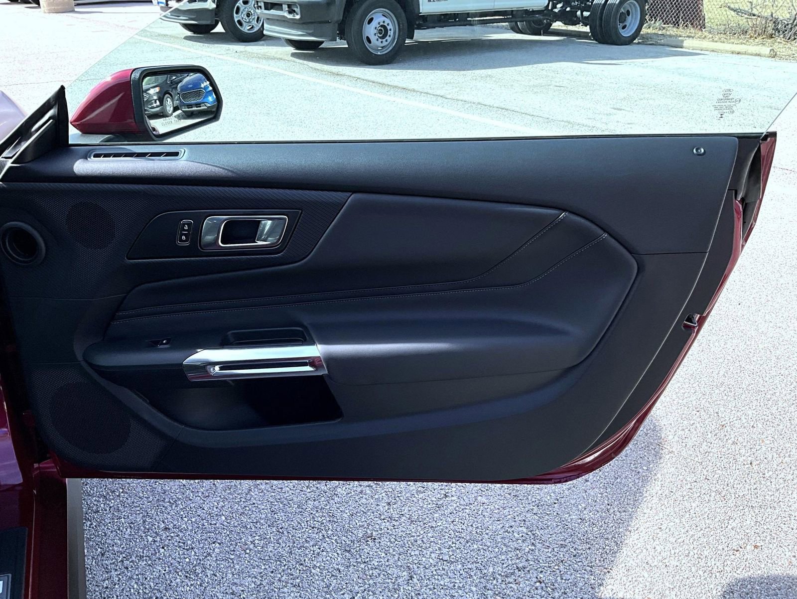 Used 2025 Ford Mustang GT Premium w/ GT Performance Package image 17