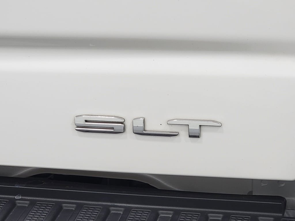 Used 2020 GMC Sierra 1500 SLT w/ SLT Premium Plus Package AWD/4WD image 10