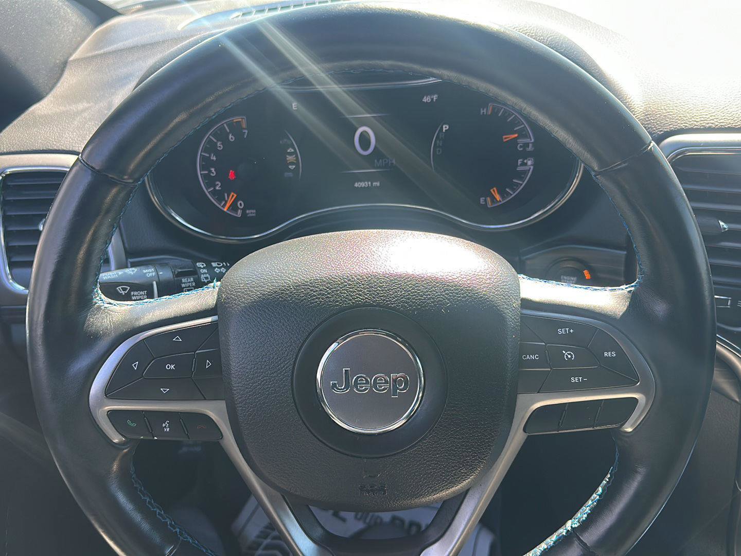 Used 2019 Jeep Grand Cherokee Laredo image 16