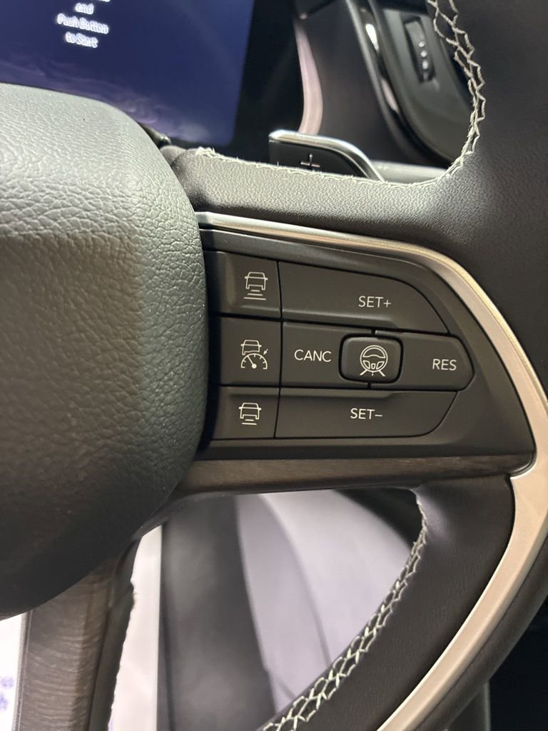 New 2026 Jeep Grand Cherokee Altitude AWD/4WD image 15
