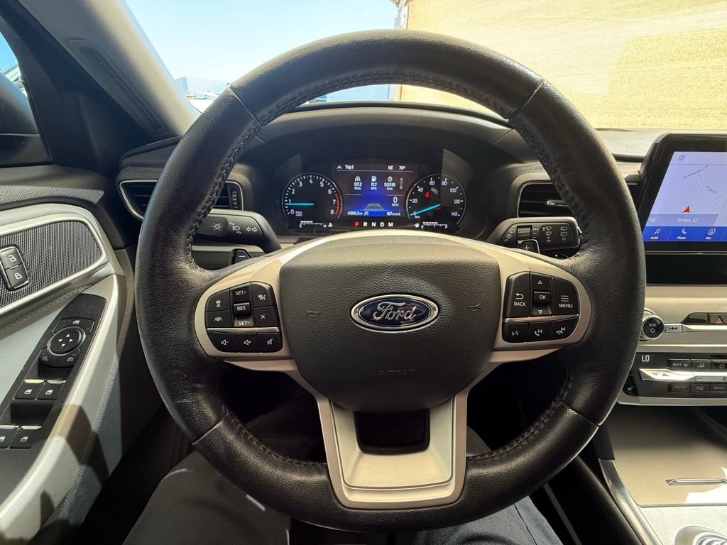 Used 2021 Ford Explorer XLT w/ Equipment Group 202A AWD/4WD image 12