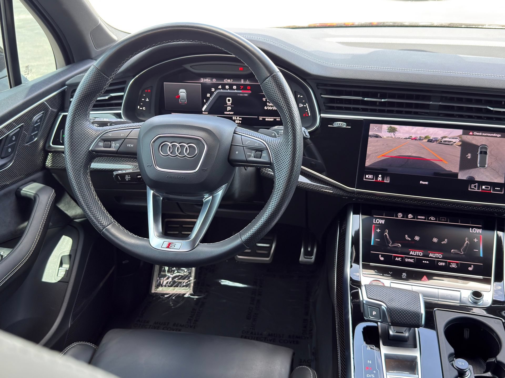 Used 2024 Audi SQ7 Premium Plus w/ Carbon Package AWD/4WD image 30