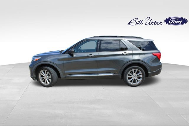 Used 2020 Ford Explorer XLT w/ Equipment Group 202A AWD/4WD image 8