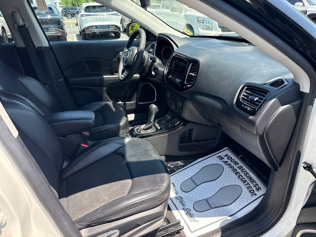 Used 2021 Jeep Compass Latitude AWD/4WD image 22