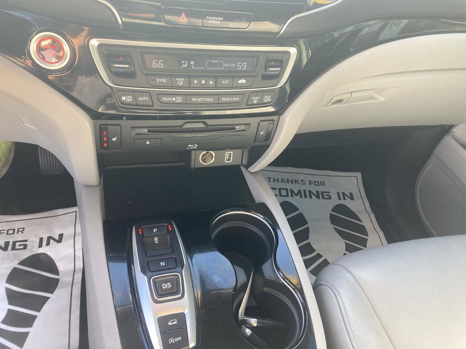 Used 2019 Honda Pilot Touring image 17