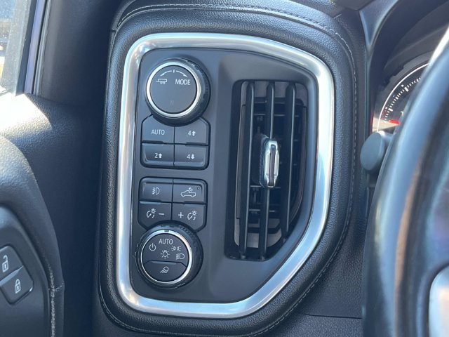 Used 2021 Chevrolet Silverado 1500 LT Trail Boss w/ Convenience Package II AWD/4WD image 35