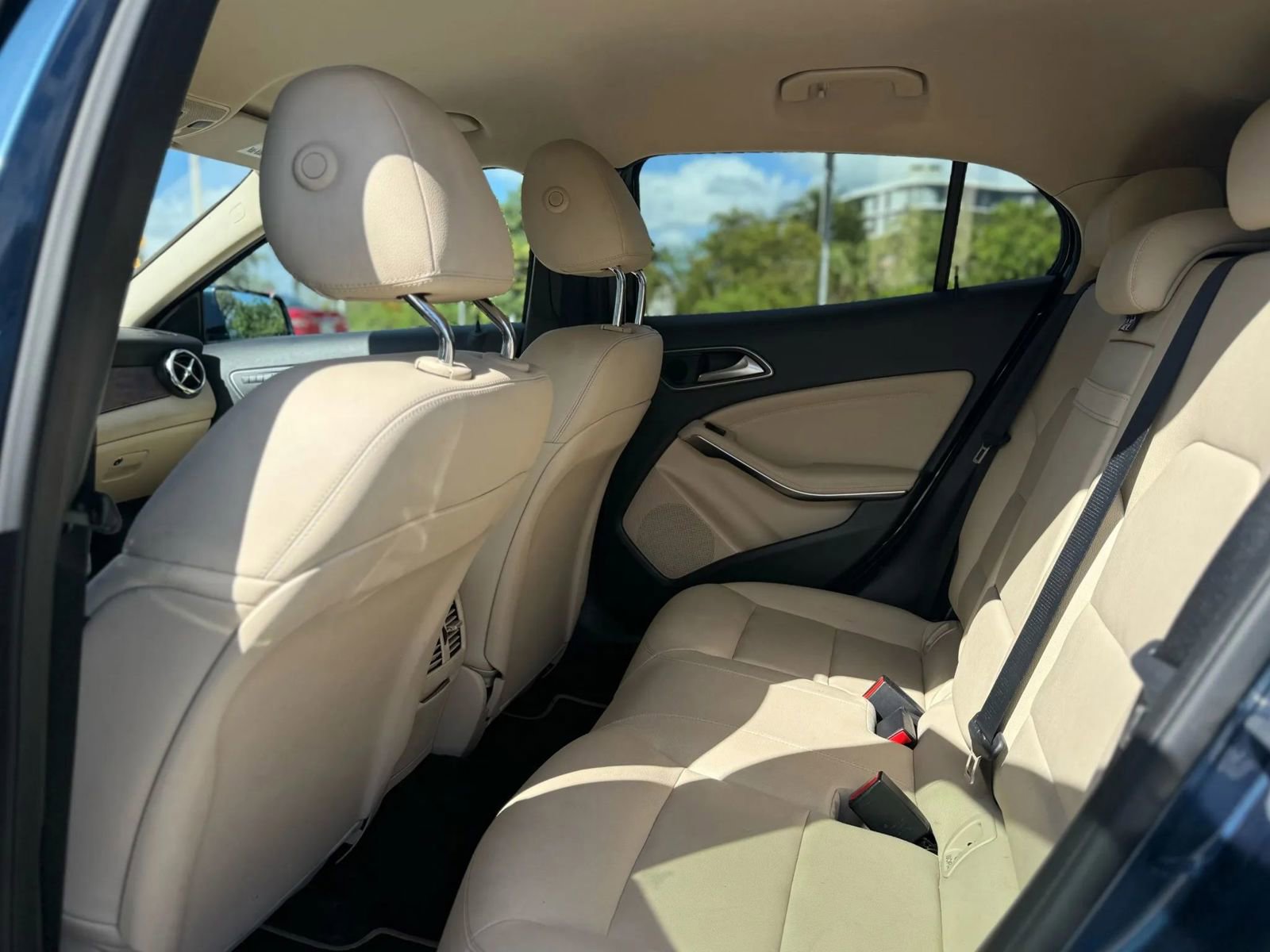 Used 2019 Mercedes-Benz GLA 250 image 19