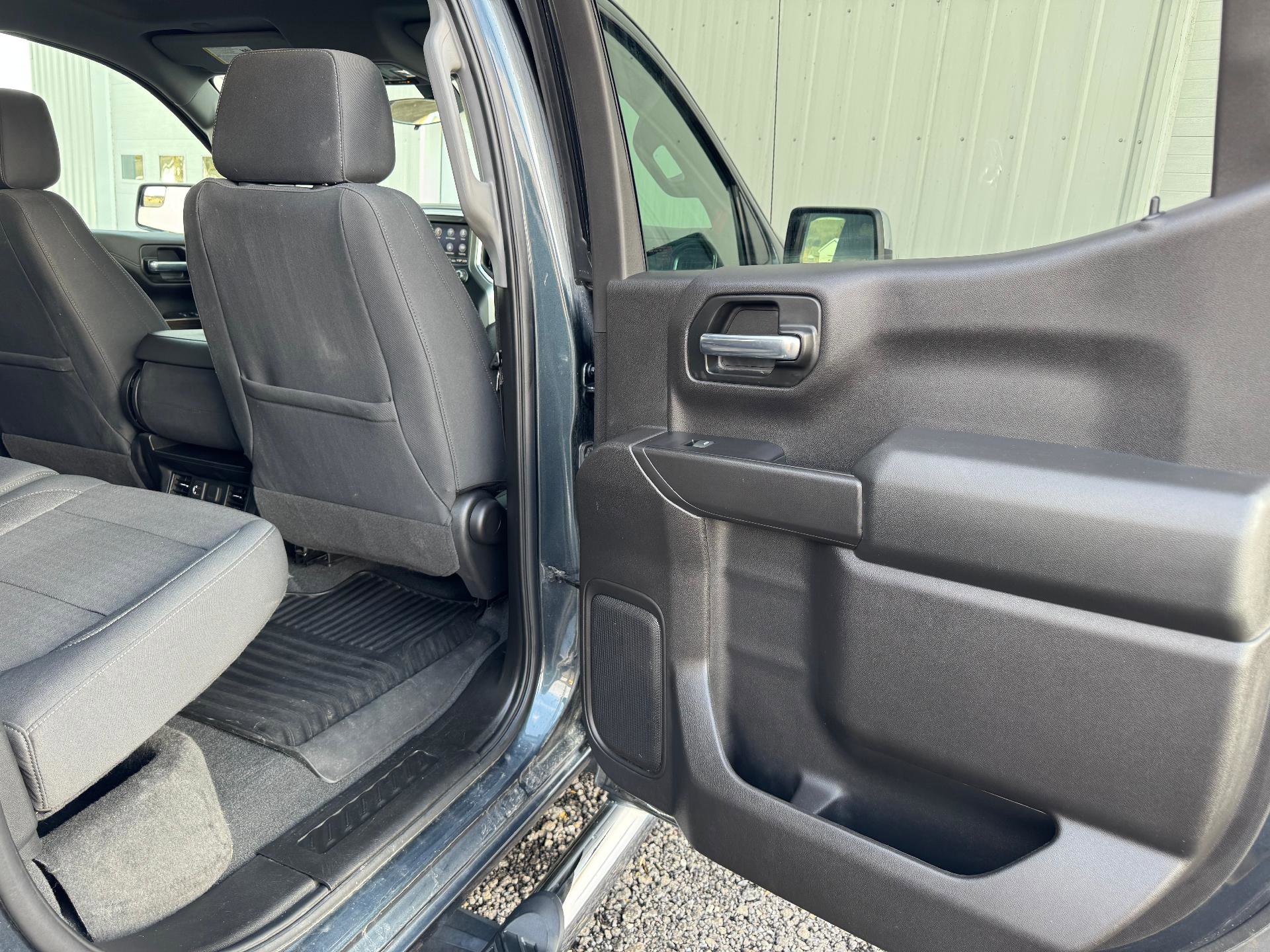 Used 2020 Chevrolet Silverado 1500 LT w/ All-Star Edition image 44