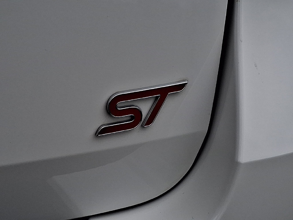 Certified 2025 Ford Explorer ST AWD/4WD image 33