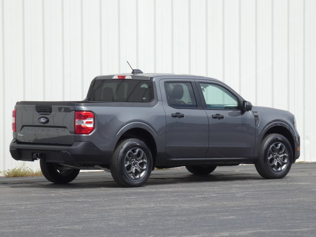 Used 2026 Ford Maverick XLT AWD/4WD image 3