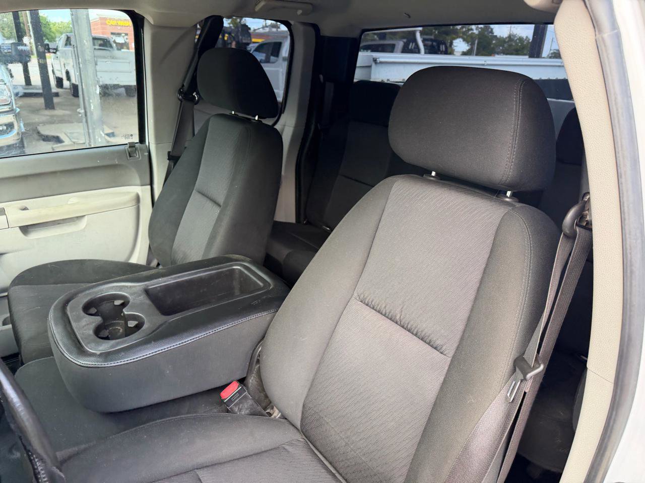 Used 2013 Chevrolet Silverado 2500 W/T image 32