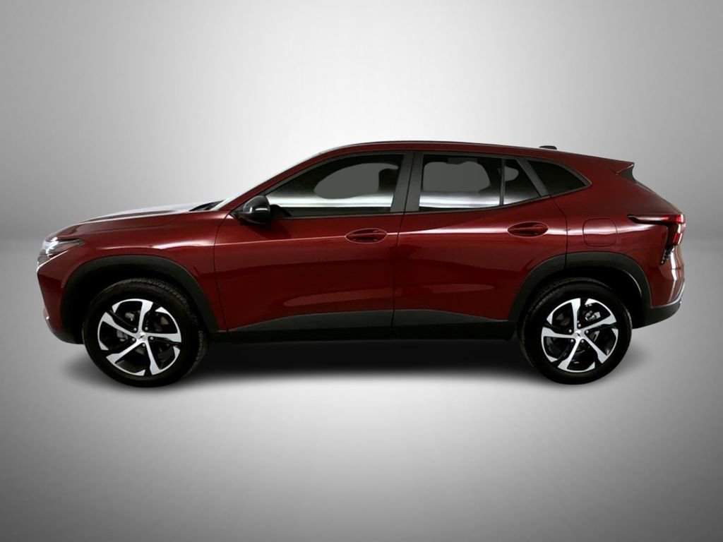 Certified 2024 Chevrolet Trax RS w/ Driver Confidence Package image 8