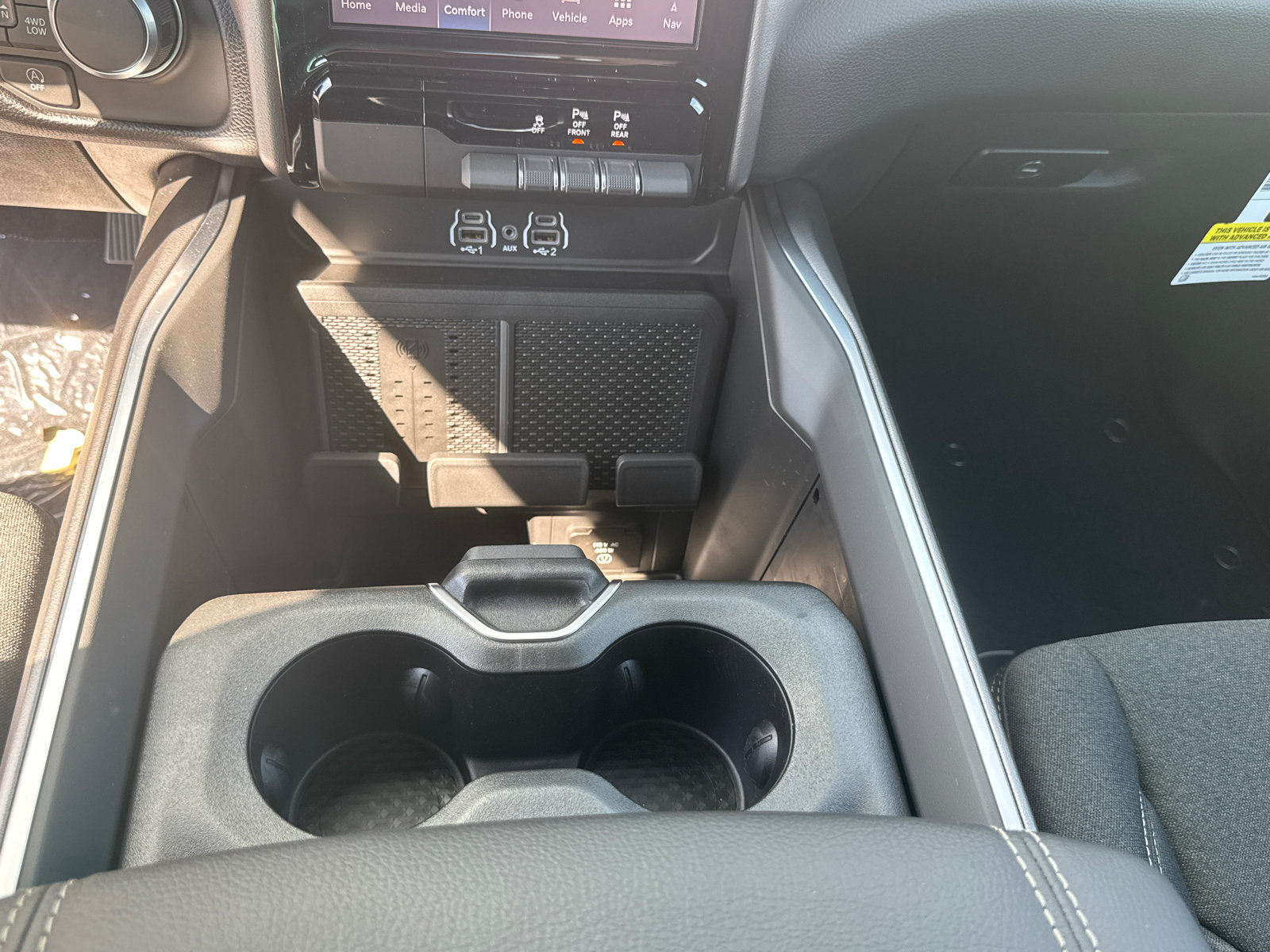 New 2026 RAM 1500 Big Horn AWD/4WD image 15