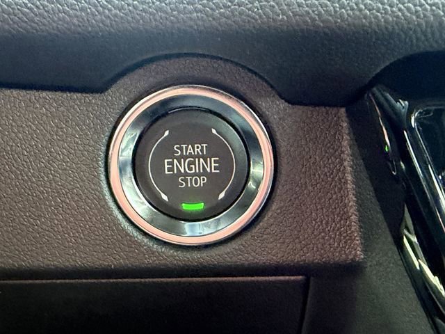 New 2026 Chevrolet Traverse Z71 w/ Enhanced Driving Package AWD/4WD image 30
