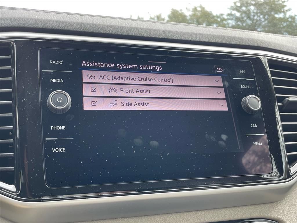 Used 2022 Volkswagen Atlas SE image 11