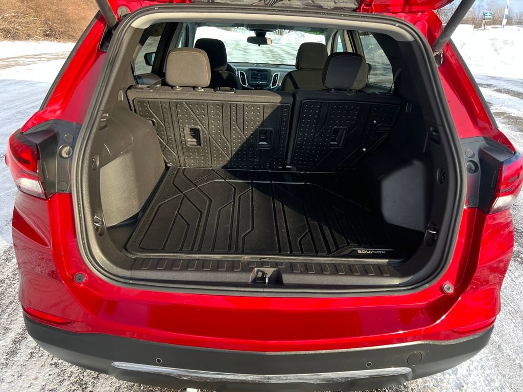Used 2024 Chevrolet Equinox LT w/ LPO, Floor Liner Package image 26