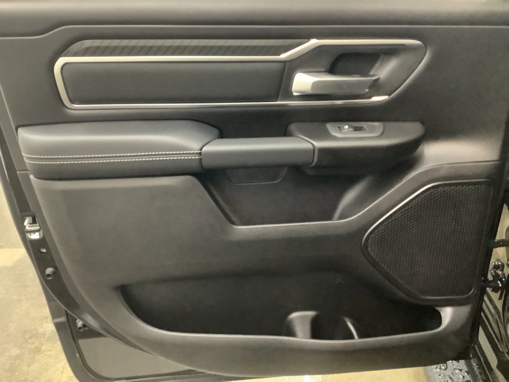 New 2026 RAM 1500 Big Horn AWD/4WD image 25