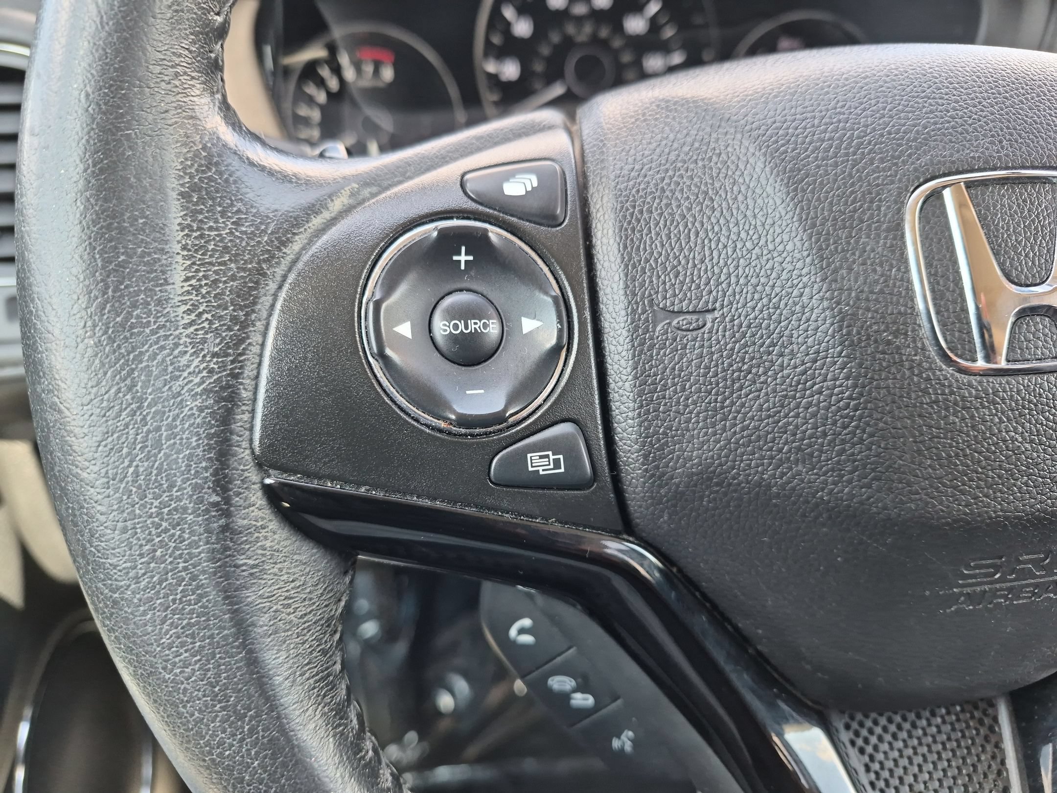 Certified 2018 Honda HR-V EX-L image 15